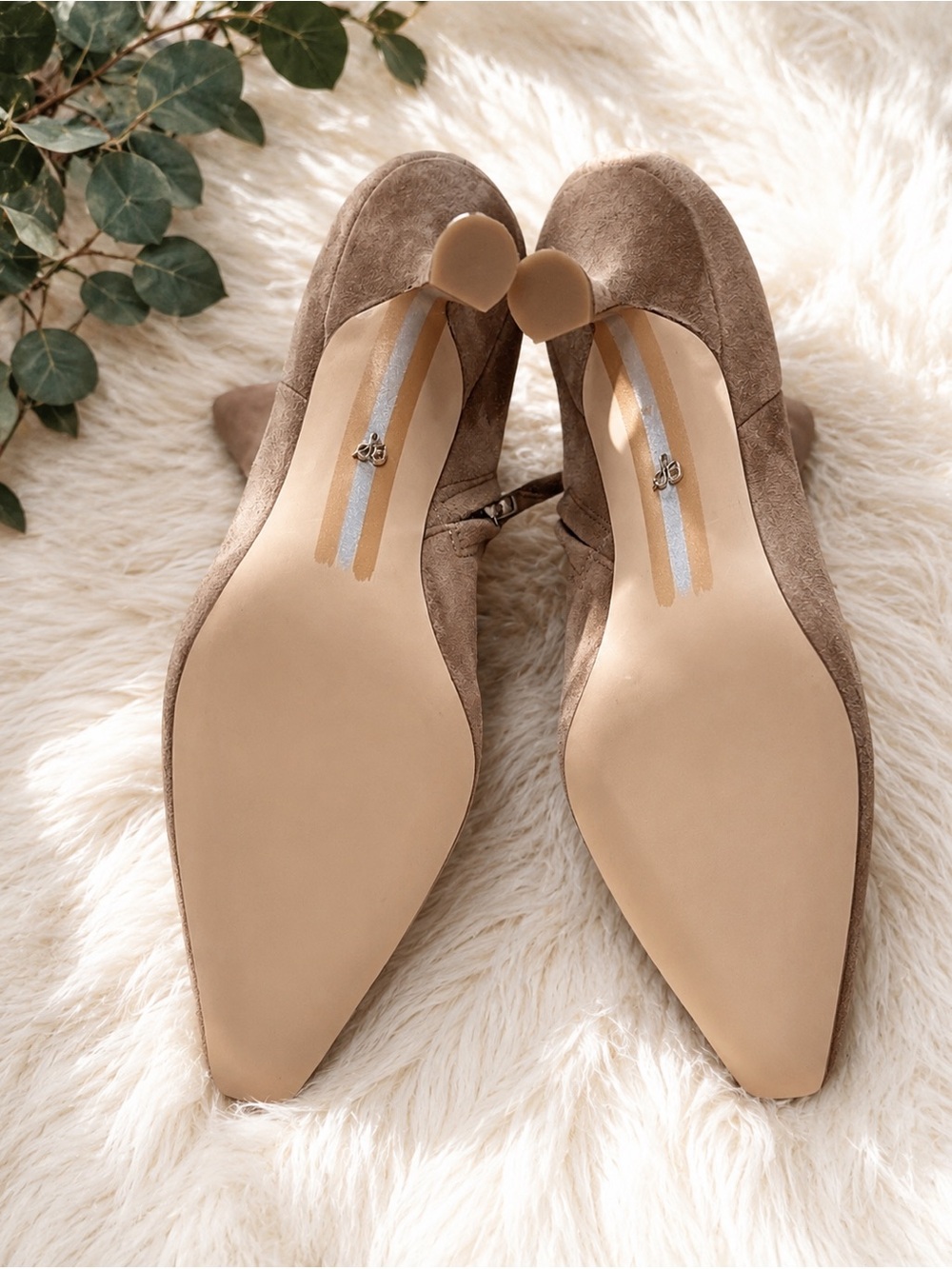 Sam Edelman Suede Ankle Boots Brown Pointed Toe Kitten Heel Women Size 7.5M New - Picture 2 of 6